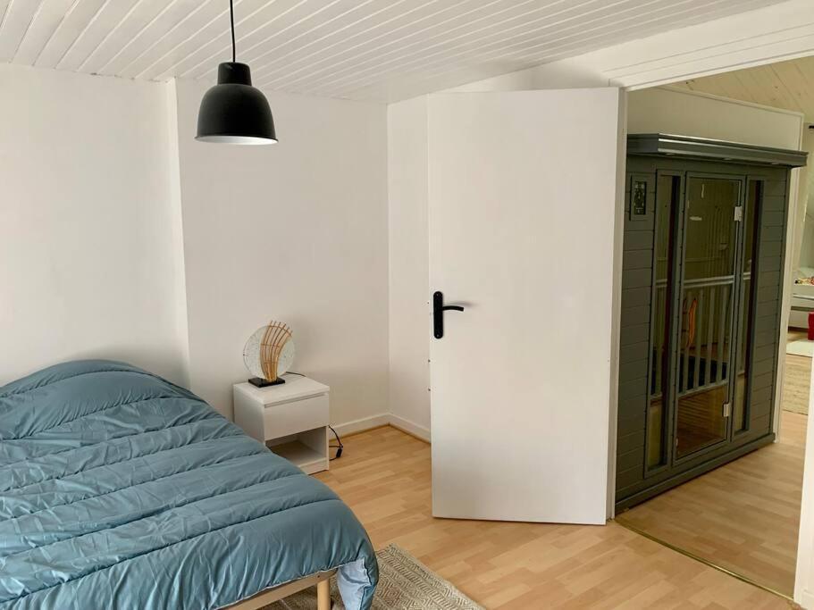 Maison Okaina, Sauna, Au Centre-Ville De Macon Ngoại thất bức ảnh