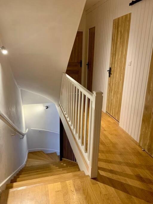 Maison Okaina, Sauna, Au Centre-Ville De Macon Ngoại thất bức ảnh