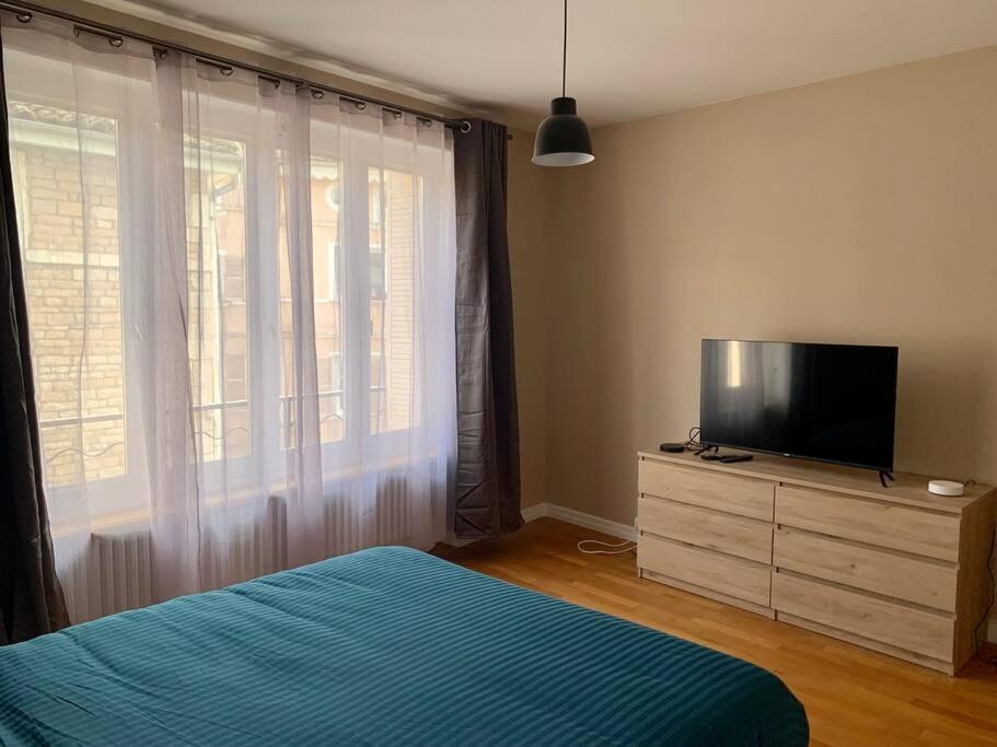 Maison Okaina, Sauna, Au Centre-Ville De Macon Ngoại thất bức ảnh